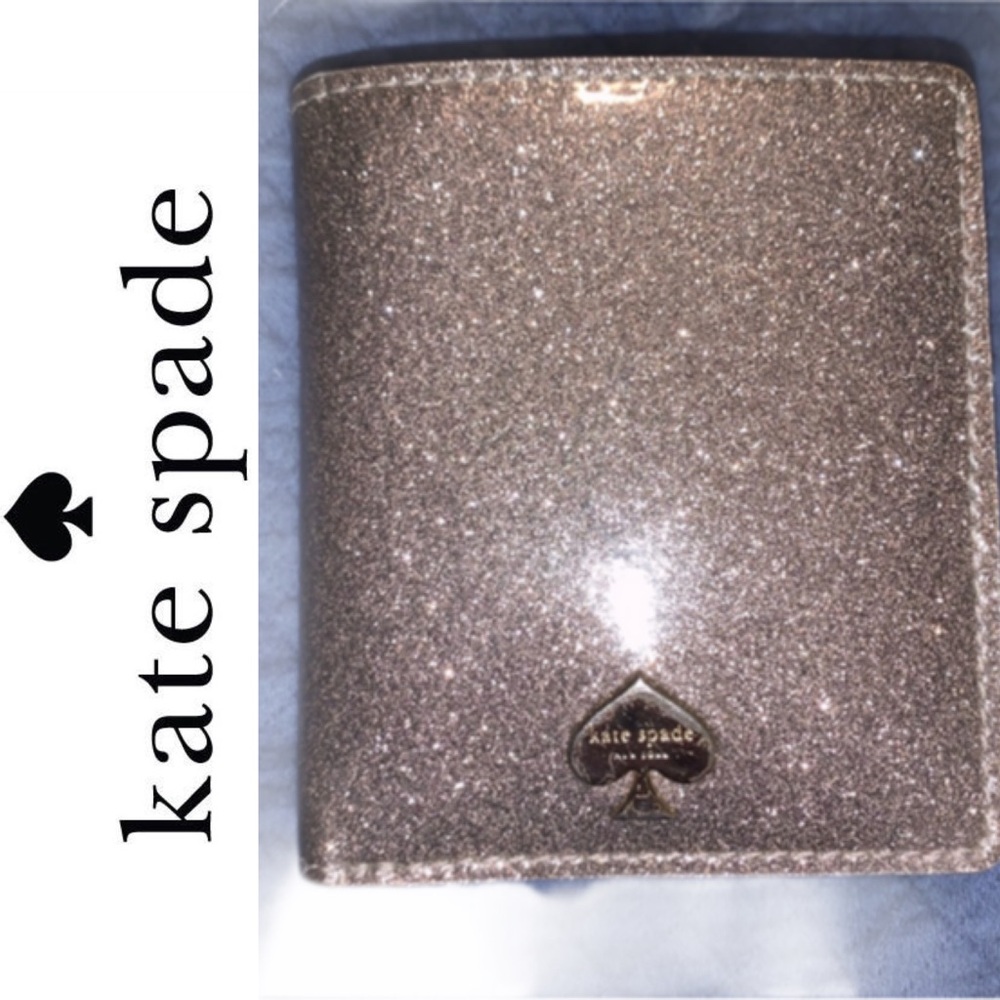 ✨ Kate Spade Wallet